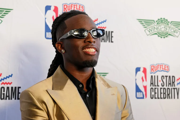 Kai Cenat Flexes Nike Air Yeezy 2 “Solar Red” At Streamer Awards