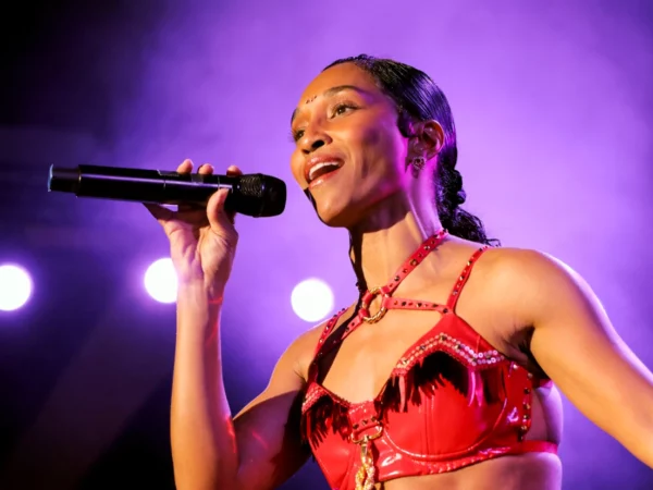TLC’s Chilli recalls being told that Black artists ‘didn’t really sell well’ on magazine covers 