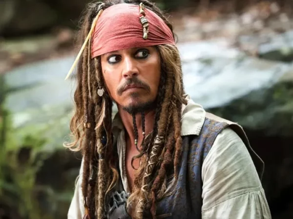 Disney President Speaks on Reviving ‘Pirates of the Caribbean’ With Johnny Depp 
