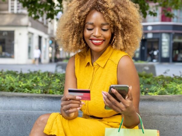 EBONY BLACK BUSINESS MONTH HIGHLIGHT: ESSENTIAL FASHION AND ACCESSORY BRANDS FOR YOUR WARDROBE 