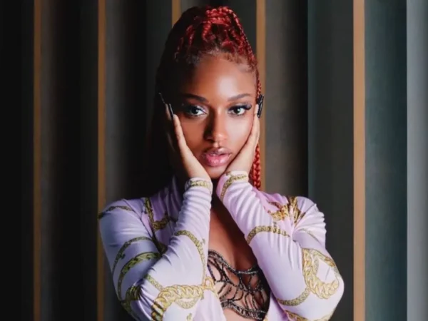 Ayra Starr Has Become The First Female Nigerian Artiste To Debut On Billboard 200 Album chart