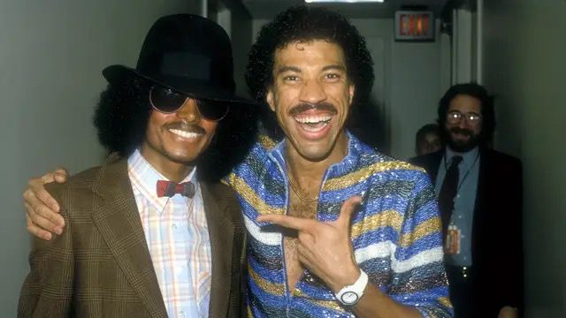 Lionel Richie Reveals Michael Jackson’s Surprising Hygiene Habits In New Memoir