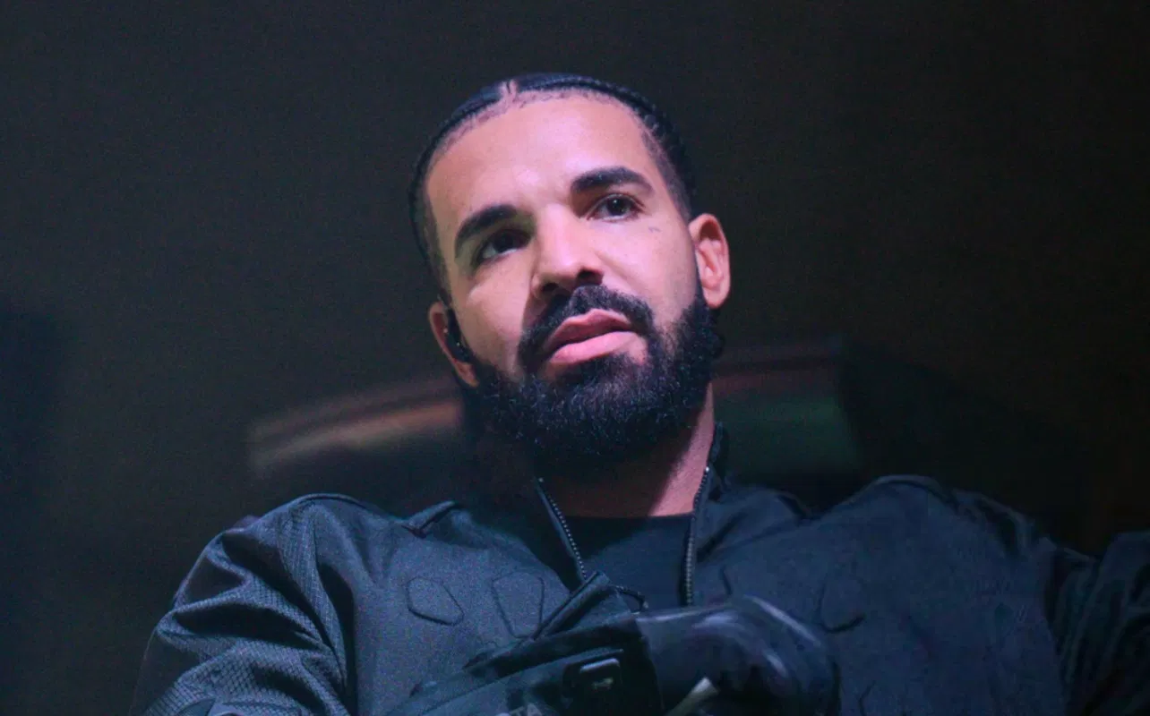 Drake Named In Federal RICO Lawsuit Alleging Illegal Gambling Promotion And Streaming Manipulation