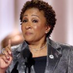 Wanda Sykes Roasts Fellow Comedian Bill Maher At 2026 Golden Globes