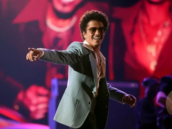 Bruno Mars Dominates Billboard Charts With ‘I Just Might’