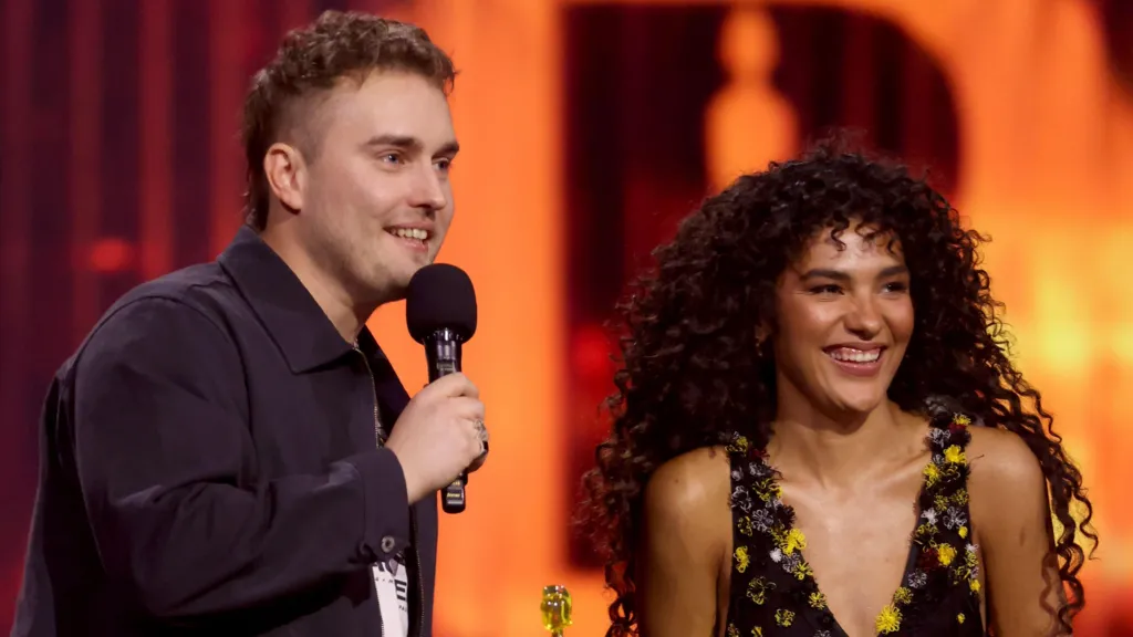 Sam Fender And Olivia Dean Make UK Chart History With Rein Me In