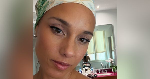Singer Alicia Keys Reveals Why She Told Her Dad To Stay Out Of Her Life