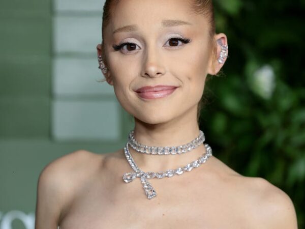 Ariana Grande Steps Away From Spotlight, Exits 2027 London Stage Production