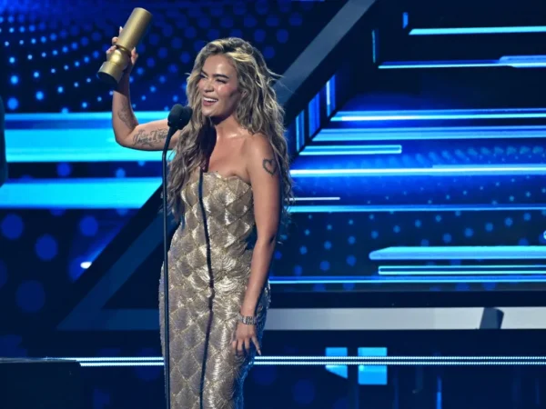 Billboard Latin Music Awards Announce New Fan Favorite Artist Category