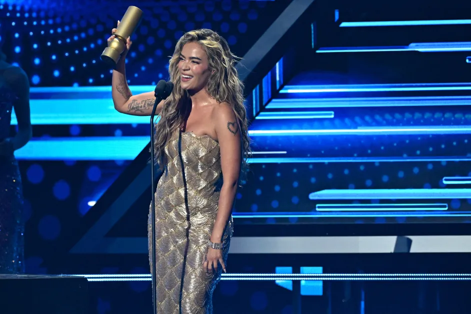 Billboard Latin Music Awards Announce New Fan Favorite Artist Category